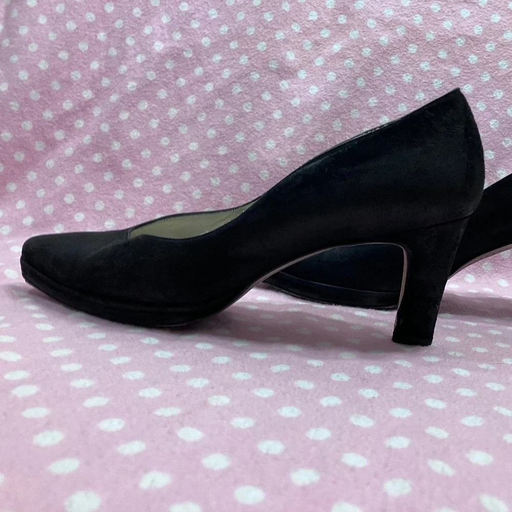 Donald Pliner Vintage Pumps 8 1/2 M